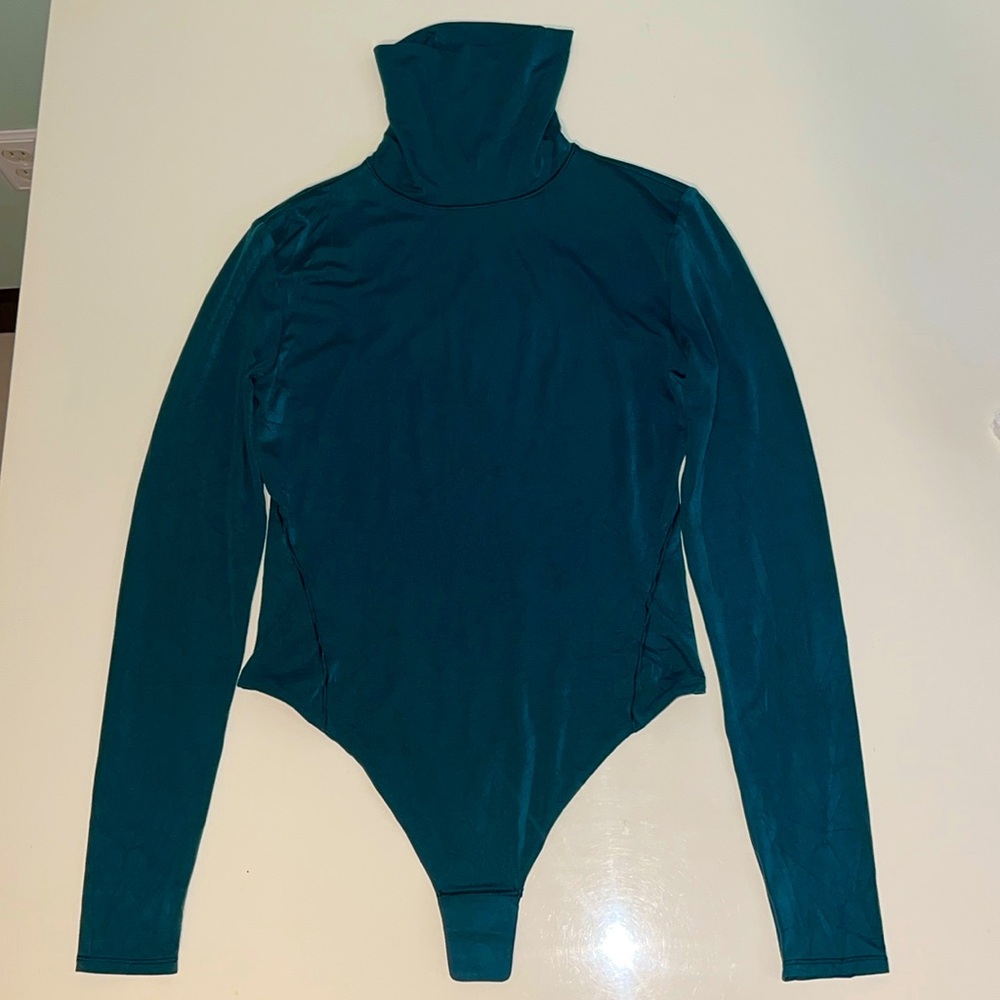 Lululemon Wundermost Ultra-Soft Nulu Turtleneck Bodysuit, Storm Teal, S, *FLAW